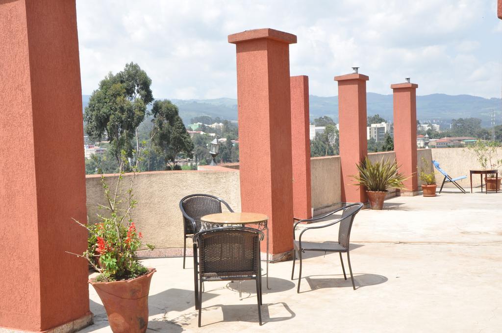Addis Regency Hotel Bagian luar foto