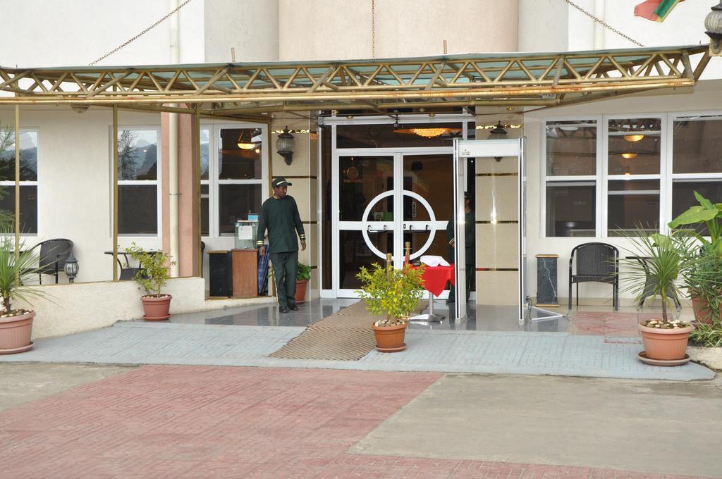 Addis Regency Hotel Bagian luar foto