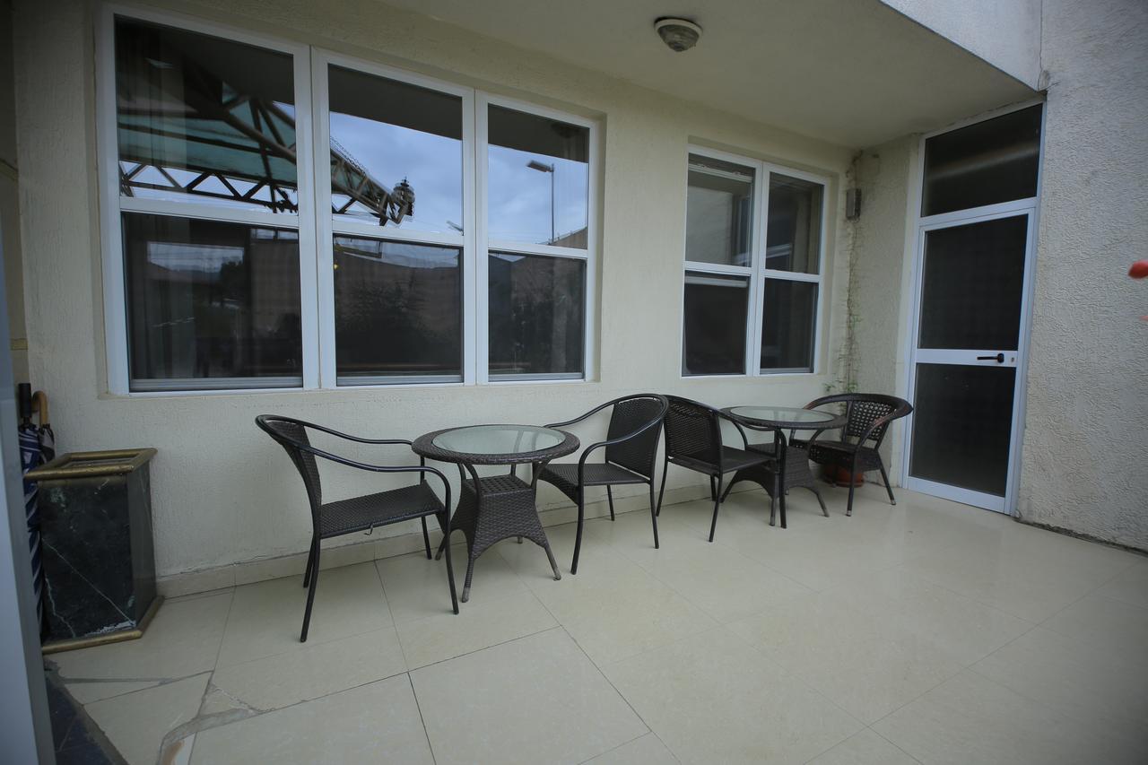 Addis Regency Hotel Bagian luar foto