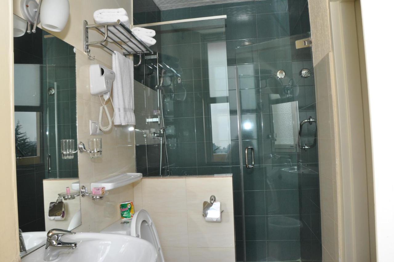 Addis Regency Hotel Ruang foto